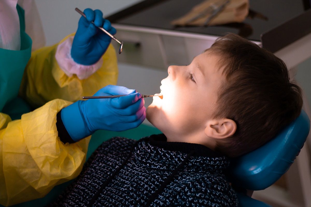 Pediatric Dental Sealants: Signs That Your Child Need Them